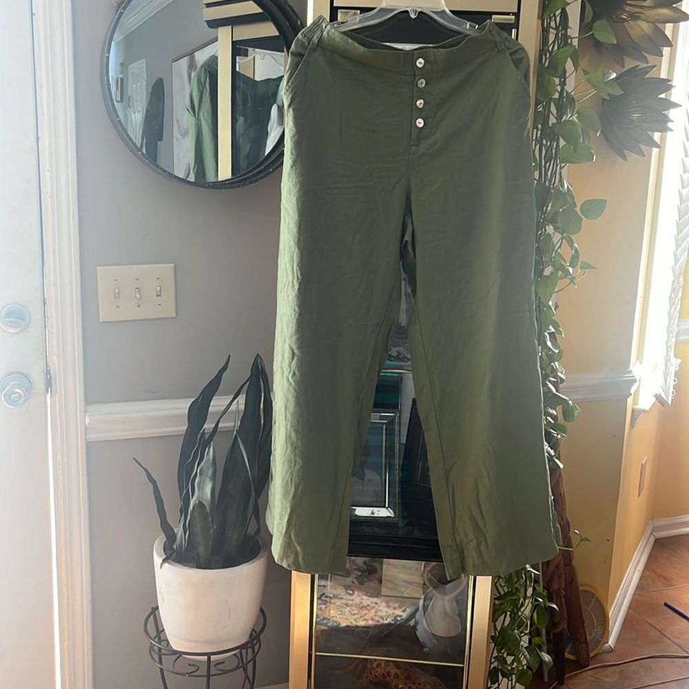 Marc New York size medium linen blend army green new with tags